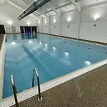 Dom wakacyjny Sandy Paws - Part Of The The Bay Village With Pool, Gym And Direct Access, Pub, Restaurant, Tennis And Meadows Walks