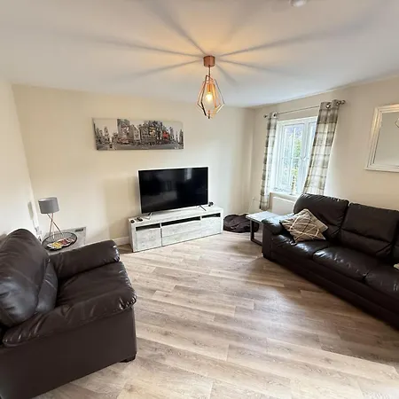 Ferienhaus Sandy Paws - Part Of The The Bay Village With Pool, Gym And Direct Access, Pub, Restaurant, Tennis And Meadows Walks Filey