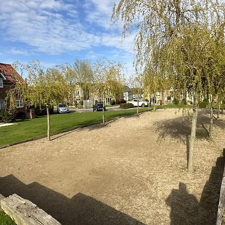 Ferienhaus Sandy Paws - Part Of The The Bay Village With Pool, Gym And Direct Access, Pub, Restaurant, Tennis And Meadows Walks *