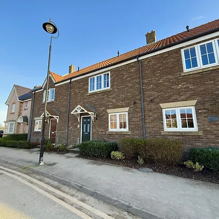 Sandy Paws - Part Of The The Bay Village With Pool, Gym And Direct Access, Pub, Restaurant, Tennis And Meadows Walks Сasa de vacaciones Filey