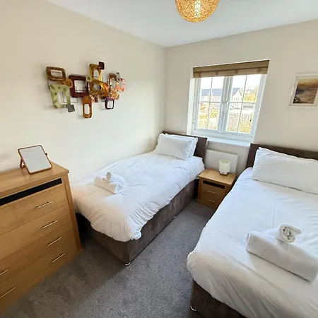 Sandy Paws - Part Of The The Bay Village With Pool, Gym And Direct Access, Pub, Restaurant, Tennis And Meadows Walks Сasa de vacaciones Filey